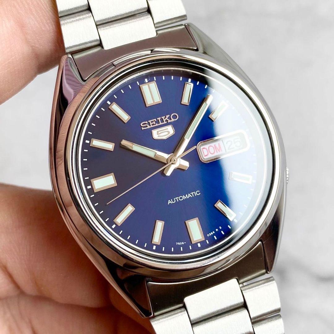 Seiko SNXS77 Watch Review The Best Value Seiko 5 Hewore